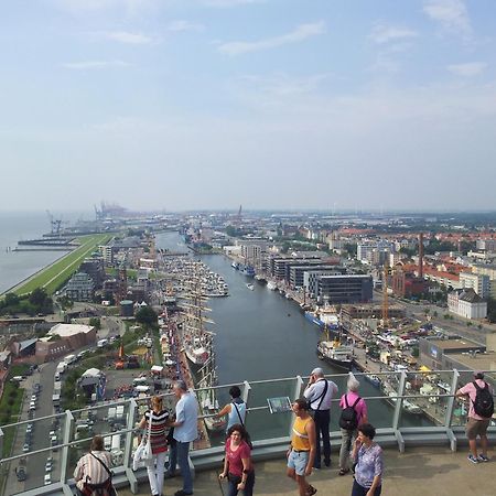 Ferienwohnung Neuer Hafen Marina Μπρέμερχαφεν Εξωτερικό φωτογραφία