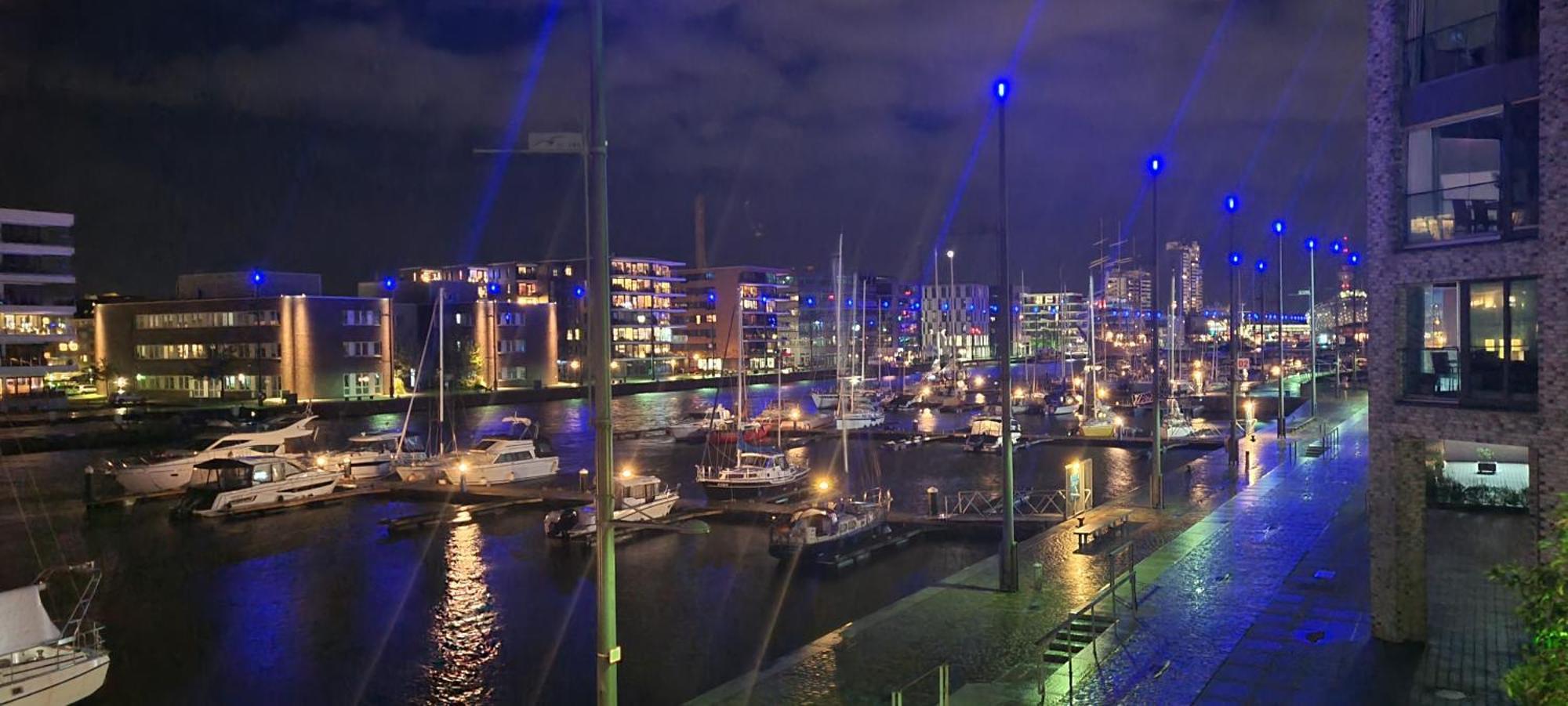 Ferienwohnung Neuer Hafen Marina Μπρέμερχαφεν Εξωτερικό φωτογραφία